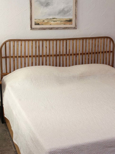 House This Vindhya Beige Cotton 180 TC Double Bedcover