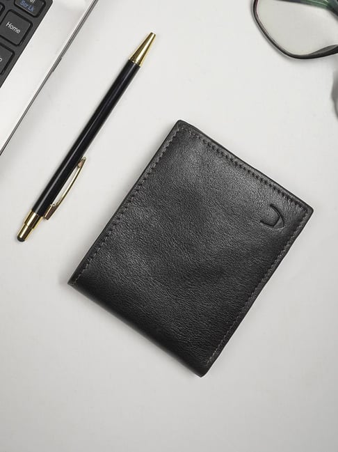 Hidesign Wabi Sabi Black Casual Leather Bi-Fold Wallet For Men