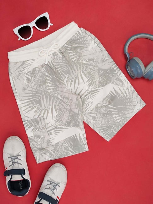 Pantaloons Junior Kids Grey Cotton Printed Shorts-picture-16