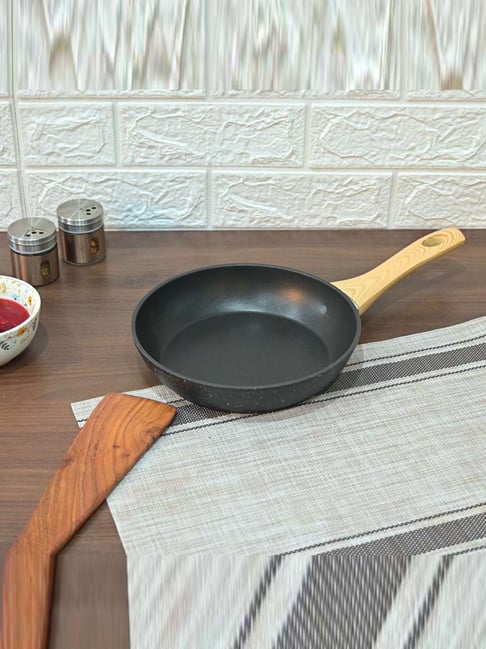 Femora Black Forged Aluminum Non-Stick Frypan (1.8 L)