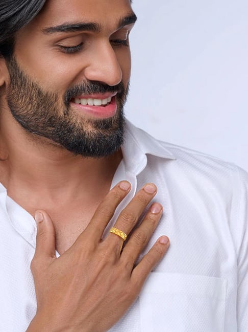 Mens Rings 4gram Ring Buy Joyalukkas 22k Classic Elegance Men Band