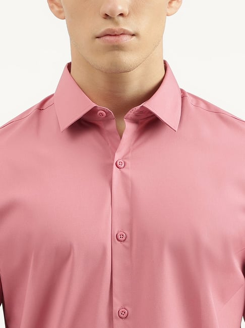 Buy United Colors of Benetton Pink Slim Fit Shirt for Men's Online