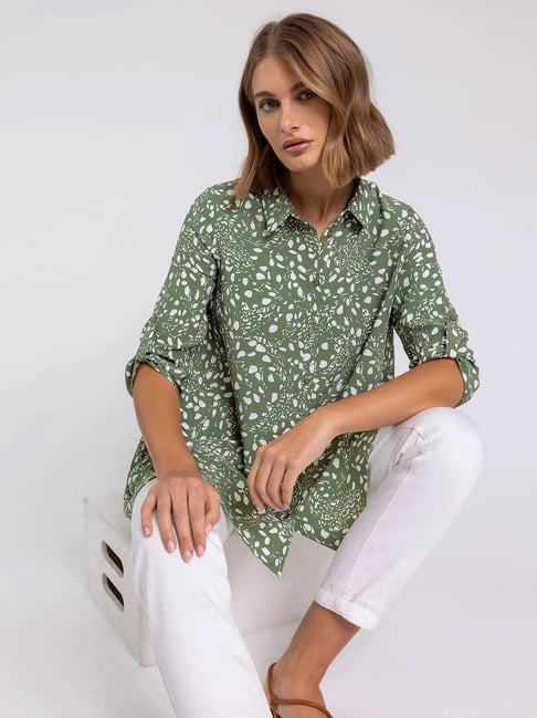 SELVIA Green & White Rayon Printed Long Shirt-image-2