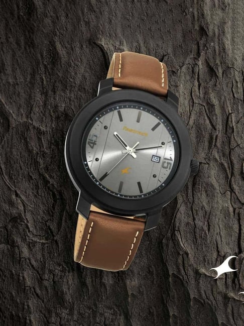 Buy Fastrack Leather Watches Online at Best Prices in India at Tata CLiQ