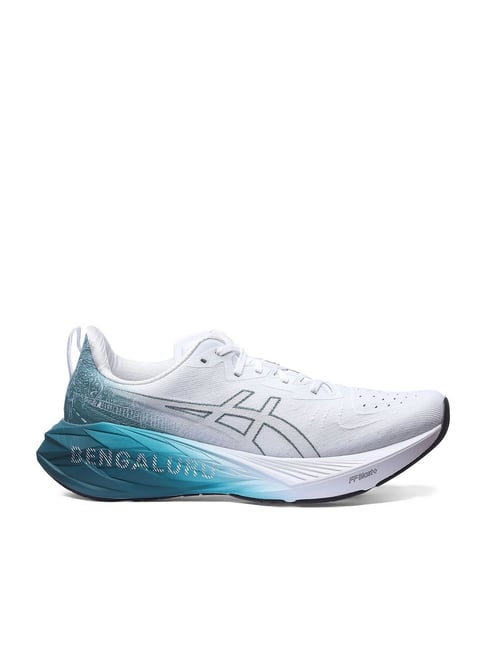 asics men's novablast 4 white running shoes