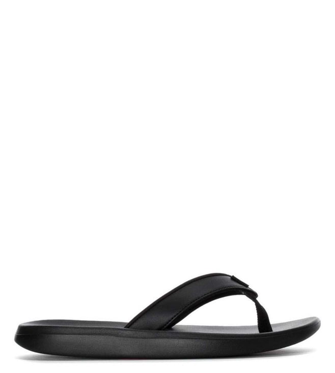 Nike women's bella kai flip flops best sale