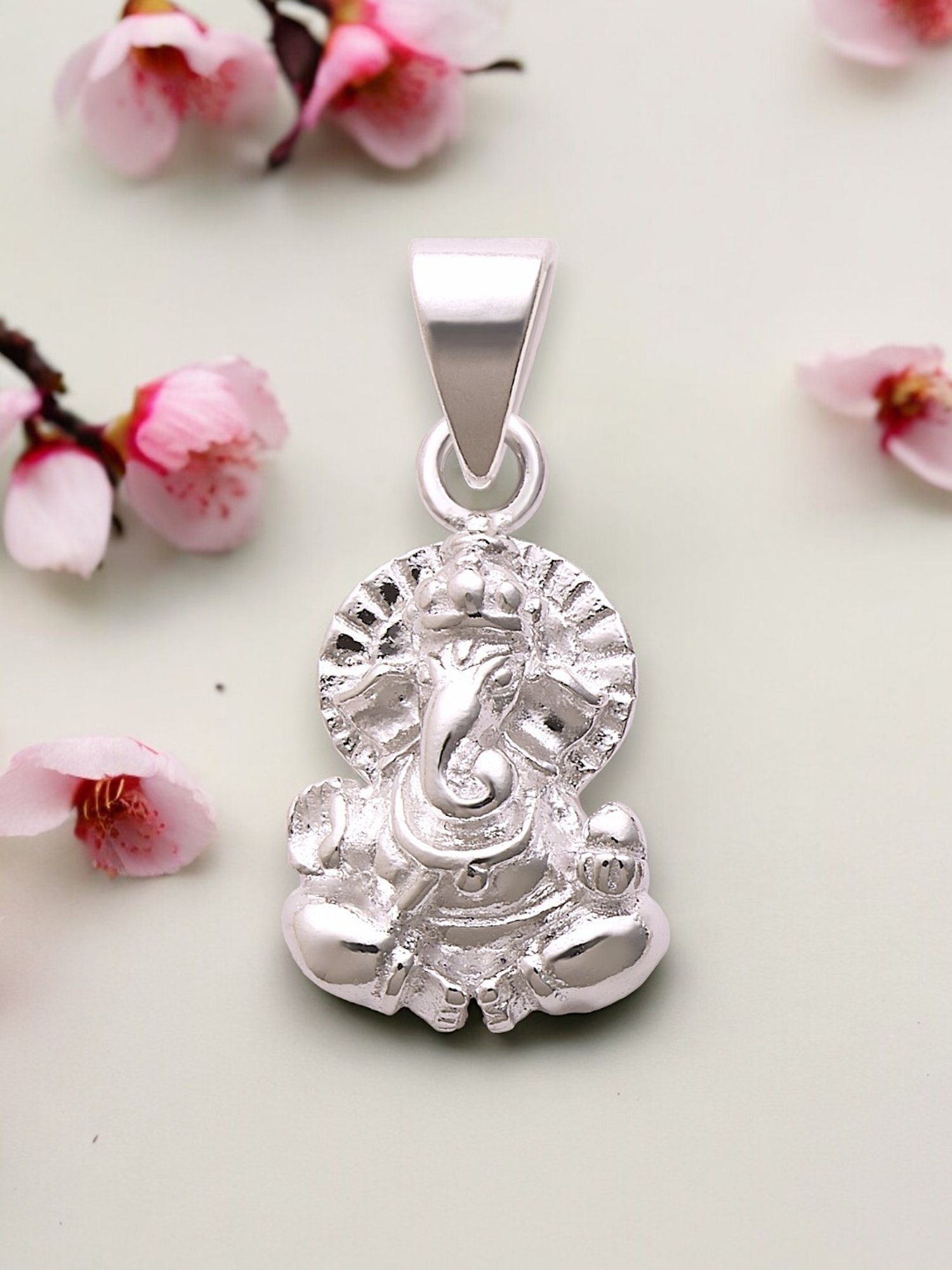 Buy Taraash 92.5 Sterling Silver Ganesha Design Unisex Pendant