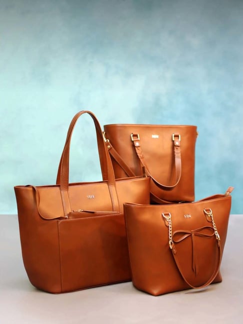 Tohl Tan Solid Extra Large Tote Handbag with Pouch