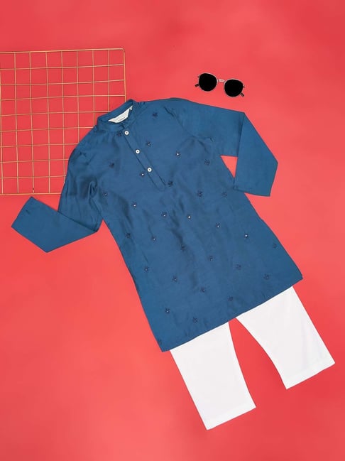 Indus Route by Pantaloons Kids Navy & White Embroidered Full Sleeves Kurta Set-picture-37