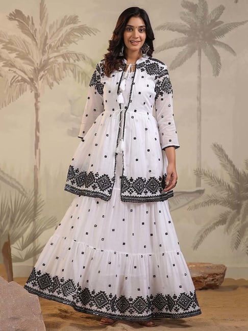 SCAKHI White Embroidered Ethnic Dress With Shrug