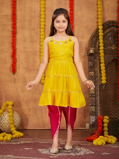 Aarika Kids Yellow & Pink Solid Kurta with Dhoti-picture-38