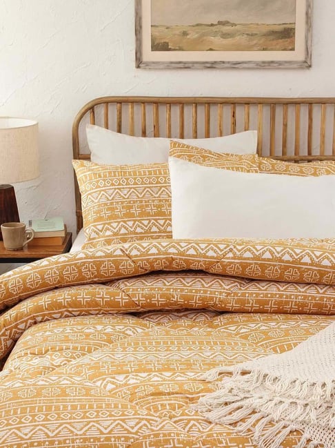 House This Kullu Patti Yellow 150 TC Sheeting Double Comforter