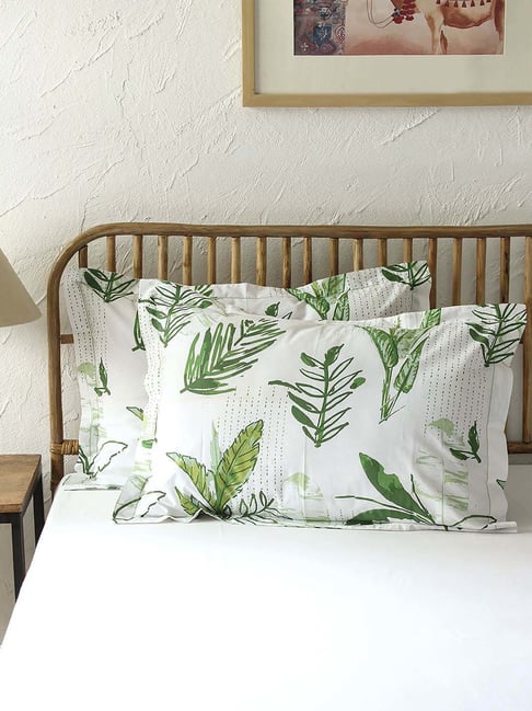 House This Vanam White & Green 150 TC Cotton Pillow Covers - Set of 2