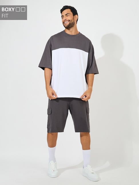 Styli Grey White Relaxed Fit T-Shirt Cargo Shorts Set