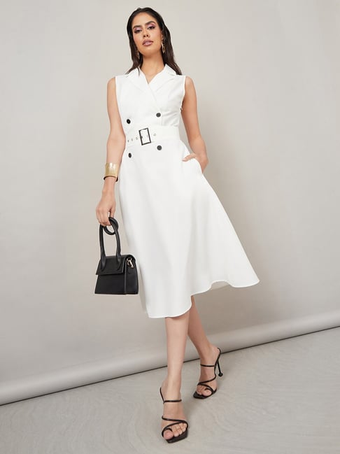 Styli White Regular Fit Midi Dress With Belt
