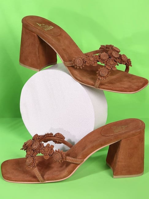 Tao Paris Women's Vicki Cognac Casual Sandals-picture-48