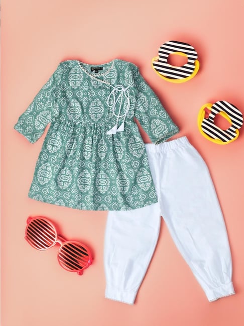 Bella Moda Kids Sea Green Printed Full Sleeves Kurti with Pants-image-26