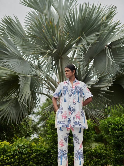 Khajoor Studio White Blue Sundaze Khajoor Pink Panther Shirt