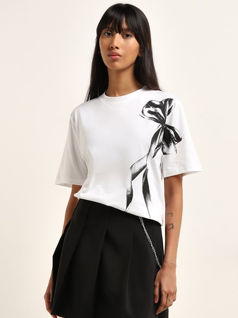Nuon by Westside White Bow Printed Cotton T-Shirt