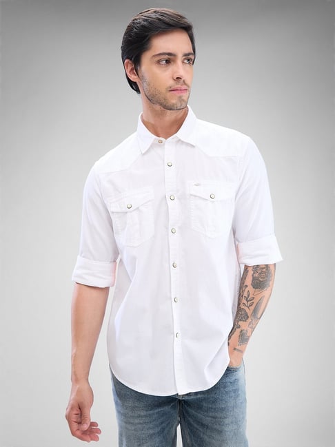 Spykar White Slim Fit Shirt deal from tatacliq