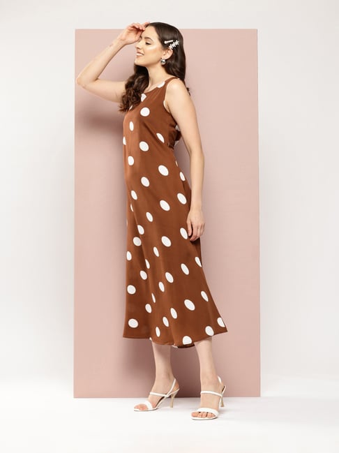princess polly baby blue dress What Color Shoes to Wear with a Brown Dress?