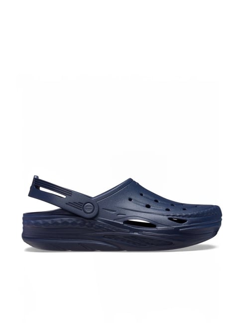 Crocs men navy online