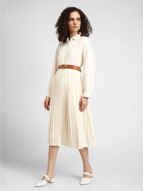 Forever 21 Cream Regular Fit Midi Dress