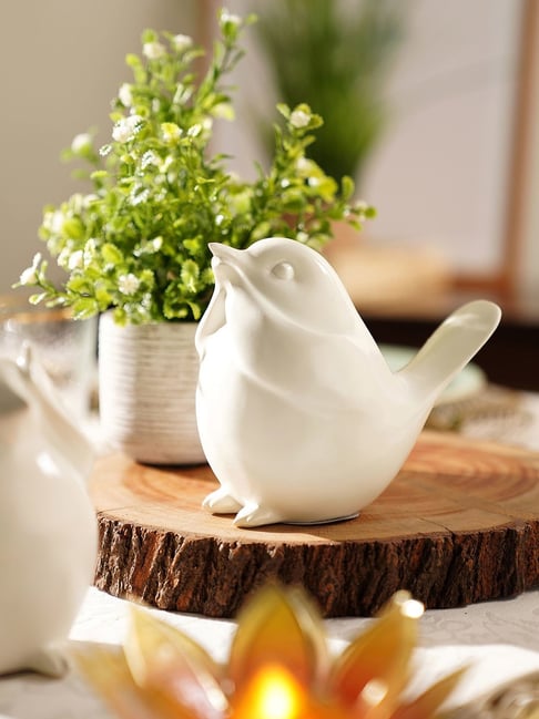 Pure Home and Living White Polyresin Sparrow Figurine With Closed Mouth-picture-38