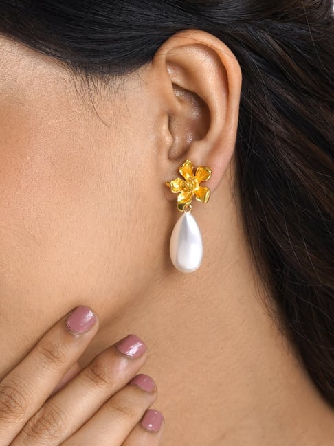 Joker & Witch Amaryllis Gold Earrings for Women-picture-41