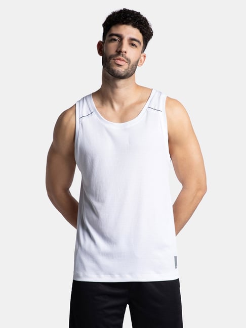 Jockey MV57 Men's Lightweight Microfiber Solid Active Wear Tank Top with  Breathable Mesh