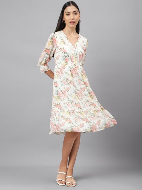 Latin Quarters White & Pink Floral Print A Line Dress-picture-12