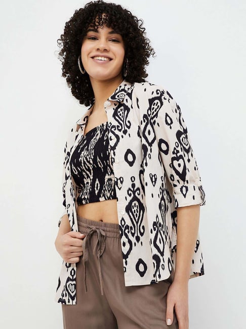 Colour Me by Melange Black & Off-White Cotton Printed Crop Top With Jacket