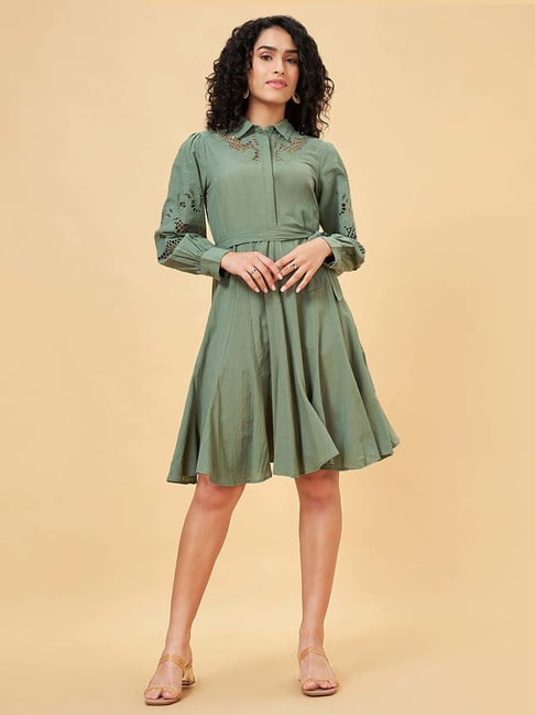slim fit dress slacks Duck Egg Wrap Draped Midi Dress – AX Paris main image 0