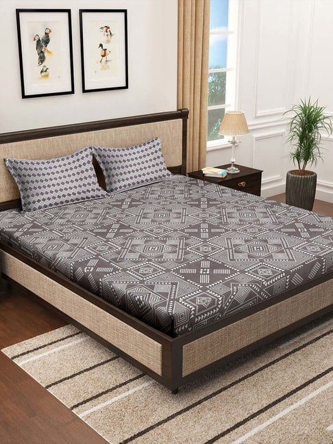 Klotthe Grey 300 TC Polycotton Double Bedsheet with 2 Pillow Covers-picture-10