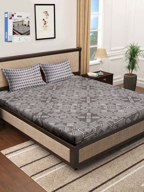 Klotthe Grey 300 TC Polycotton Double Book Fold Bedsheet with 2 Pillow Covers-picture-34