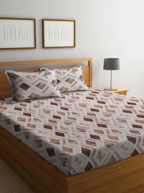 Klotthe Brown 400 TC Cotton Double Elastic Book Fold Bedsheet with 2 Pillow Covers-picture-47