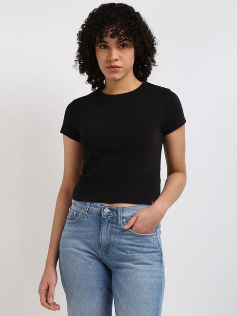 Buy Calvin Klein Jeans Women Black Round Neck Crop T-Shirt for