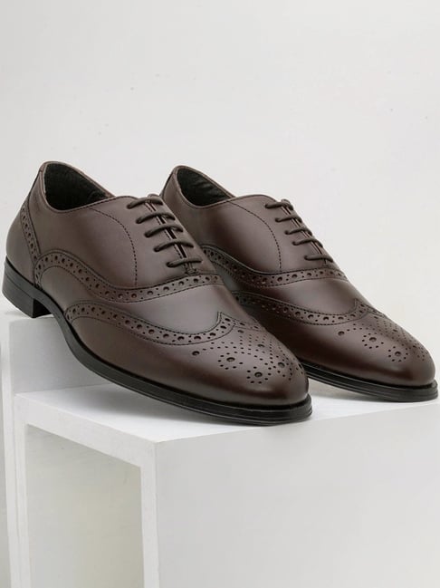 Buy Red Tape Men s Brown Brogue Shoes for Men at Best Price Tata CLiQ