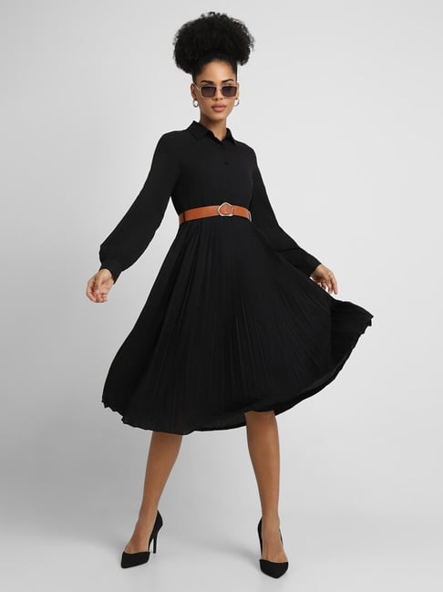 Forever 21 Black Midi Dress