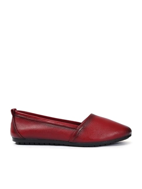 Zoom Shoes Women's Red Flat Ballets