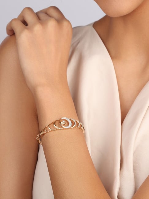 Buy Mia by Tanishq Moonlit Transformations Gold Diamond Bangle