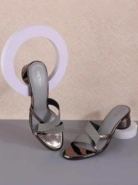 Metro Women's Gun Metal Casual Sandals-picture-44
