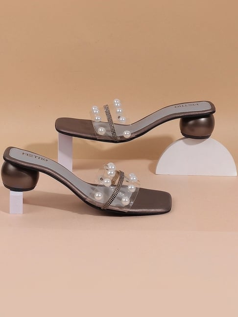 Metro Women's Gun Metal Casual Sandals-picture-34