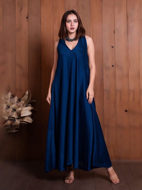 Buy Navy Blue Halter Neck Flared Dress In Chanderi Silk for Women