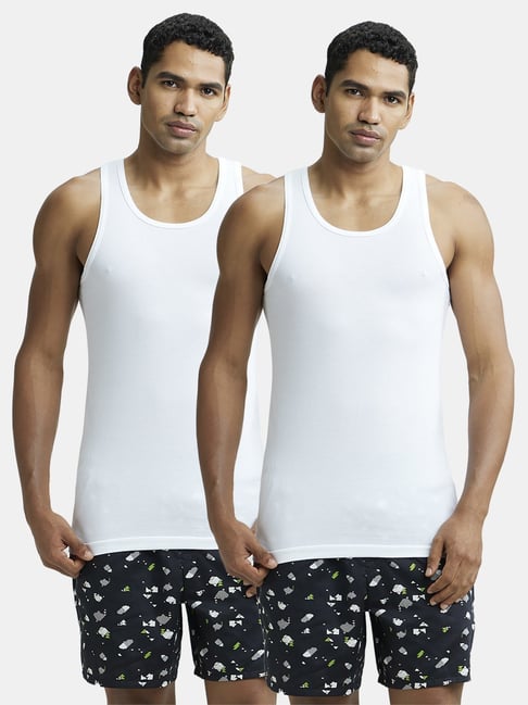 Jockey 8820 Men's Super Combed Cotton Round Neck Sleeveless Vest with Extended Length (Pack of 2)