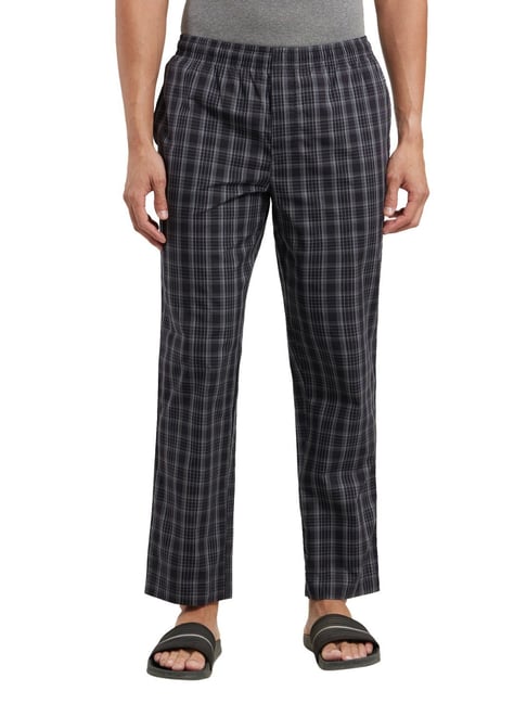 Jockey 9009 Men's Super Combed Cotton Satin Weave Regular Fit Checkered  Pyjama with Side Pockets
