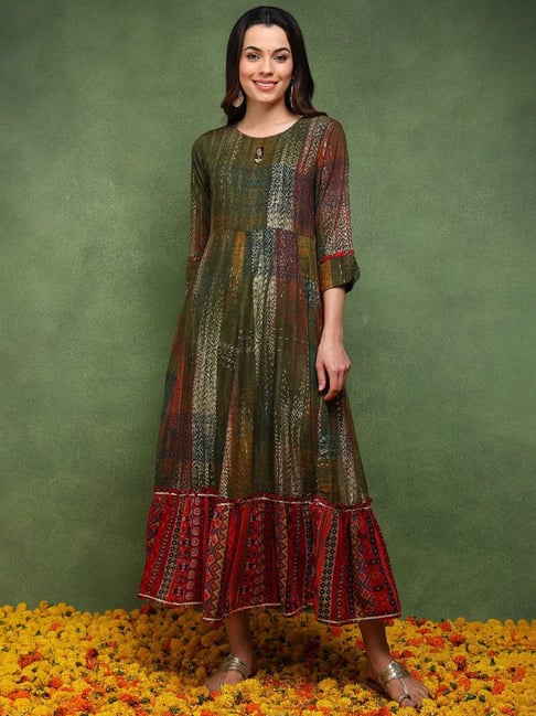 green emerald velvet dress Parikala Green Sleeveless Dress with Kalamkari Printed Shrug for Women main image 1