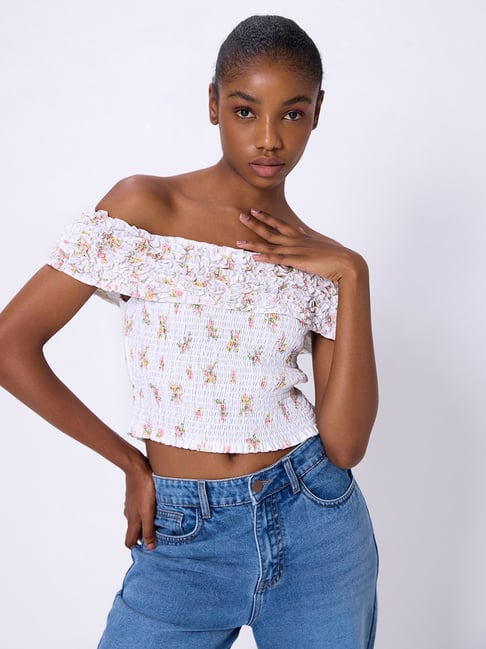 Cover Story White Cotton Floral Print Crop Top
