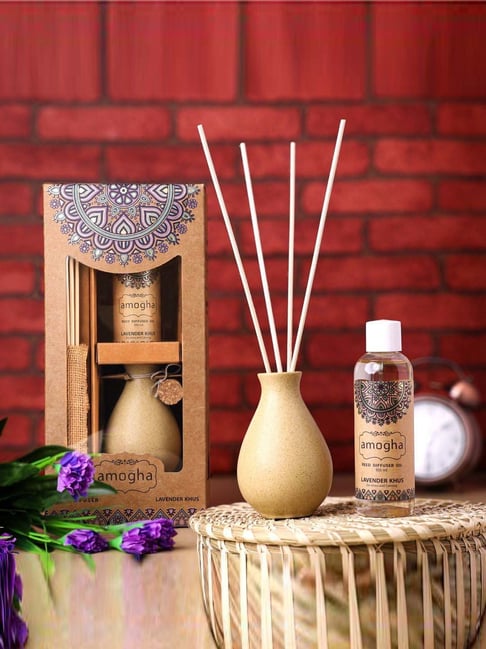 IRIS Ceramic Amogha Lavender Khus Reed Diffuser With 100Ml Oil And 8 Reed Sticks