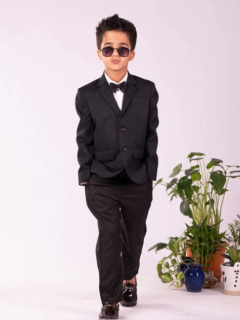 VASTRAMAY Boys Black Solid Full Sleeves Suit Sets-picture-16